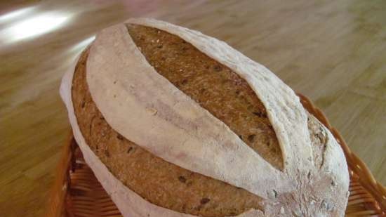 Pane con sesamo e lino su lievito naturale di segale