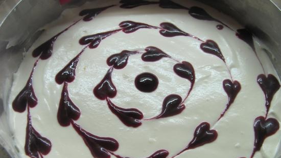 Cheesecake met witte chocolade en frambozenjam zonder bakken