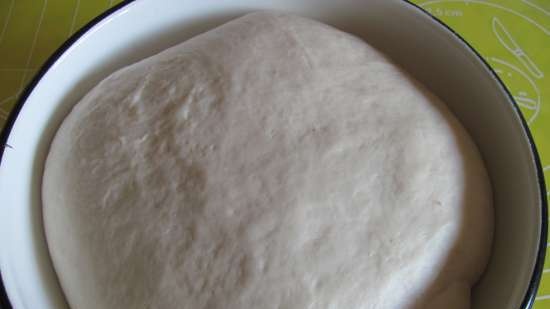 Grape yeast bread made from different types of flour