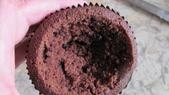 Chocolate muffins na may ganache para sa prinsesa