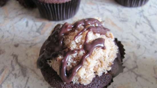 Chocolate cupcakes with ganache for the princess