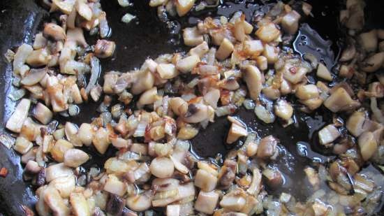 Frittelle magre al latte d'avena con patate e funghi