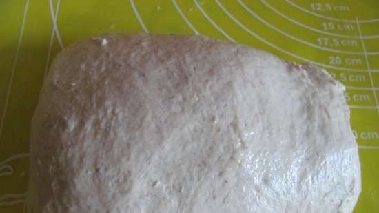 Pane con lavanda e miele di grano saraceno