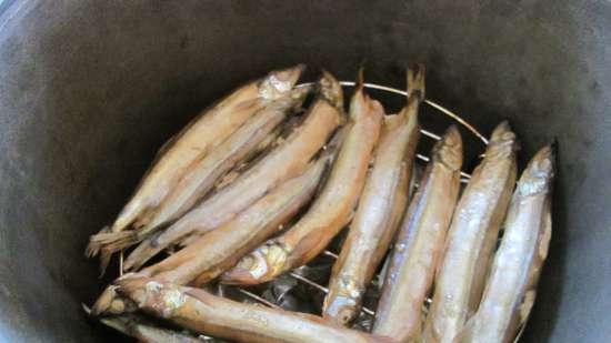 Smoked capelin salad with vegetables