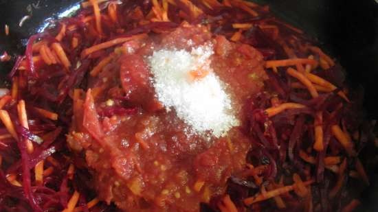 Borsch ucraino con gnocchi