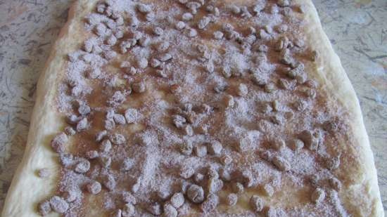 Dessert bread with cinnamon and raisins