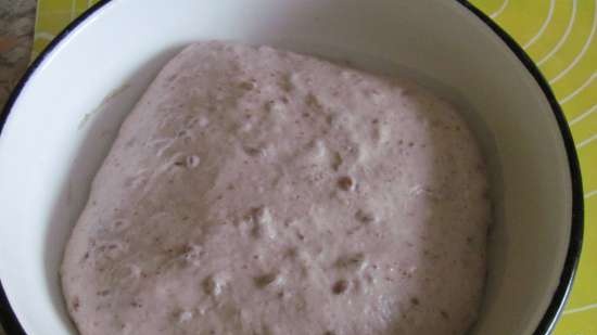 Flaxseed fruit yeast bread