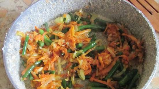 Hake with vegetables and garlic arrows in an omelette