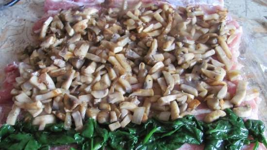 Pork roll with spinach and mushrooms