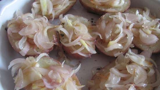 Jacket potatoes baked with hake