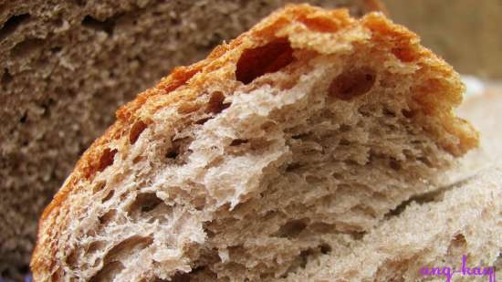 Pane di grano con gelso