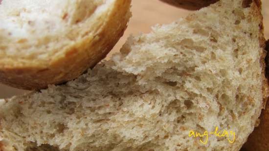 Sourdough na tinapay na may bran