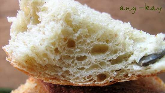 Pane di grano con zucchine (lievito naturale)