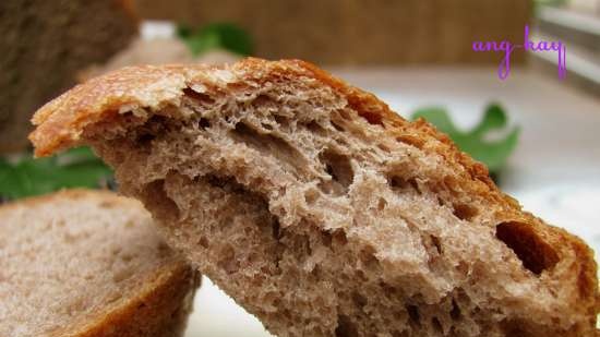 Pane di grano con gelso