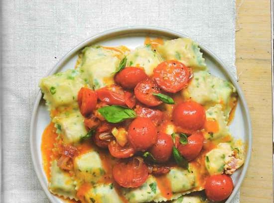 Tagliatelle fatte in casa, ravioli e tutto per prepararli