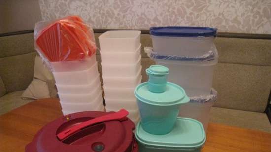 Plastic dishes Tupperware - reviews