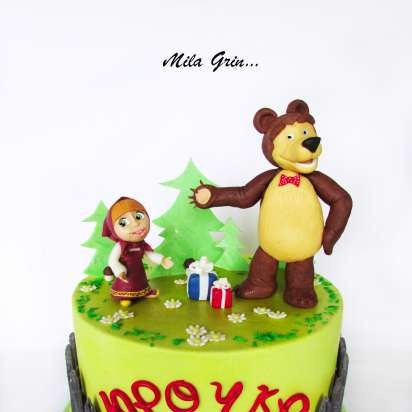 Mga cake batay sa cartoon na Masha at sa Bear