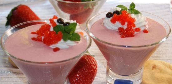 Desszert Strawberry Bisque