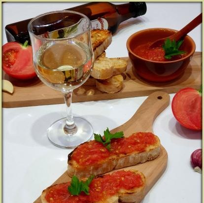 Pane catalano (Pan Catalana o Pan con tomate)