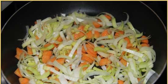 Sopa de curri de carbassa fregida