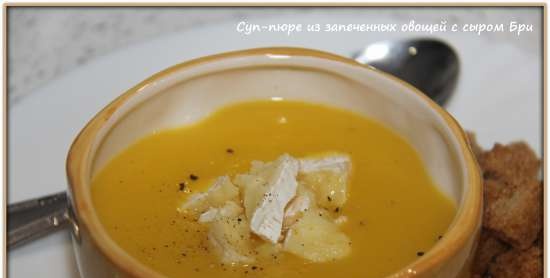 Puré de sopa de verduras al horno con queso Brie (batidora de sopa Vitek VT-2620)