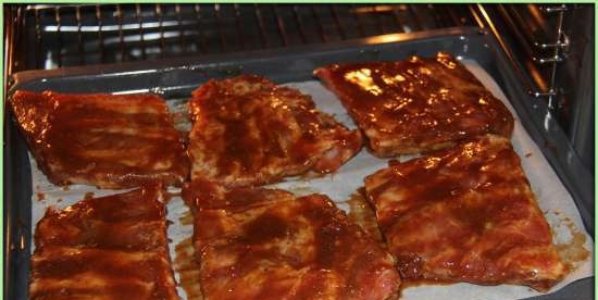 Glazed Canadian pork ribs