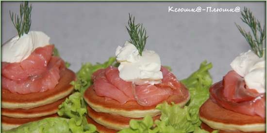 Fritters with salmon and curd cheese