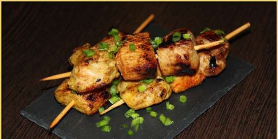 Shish kebab เต้านมขนาดที่สาม (ของว่างสำหรับเบียร์)