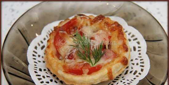 Pizzette con salsicce affumicate