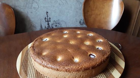 Torta di pasta frolla con ricotta e prugne