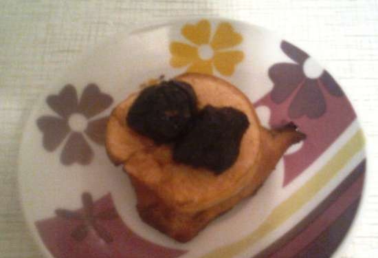 Filet de pollastre amb poma i prunes prunes