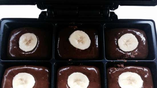 Brownies de banane cu ciocolată portocalie (Tristar Brownie Maker)