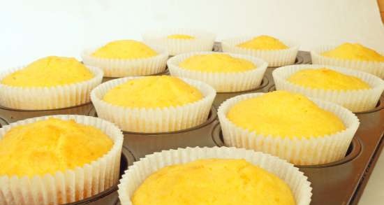 Muffins de naranja con harina de maíz con stevia