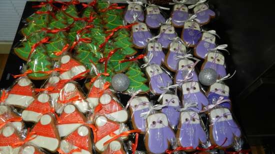 Decoramos galletas de jengibre, galletas