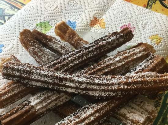 Rye churros kasama ang mansanas (churrosmaker Princess 132401)