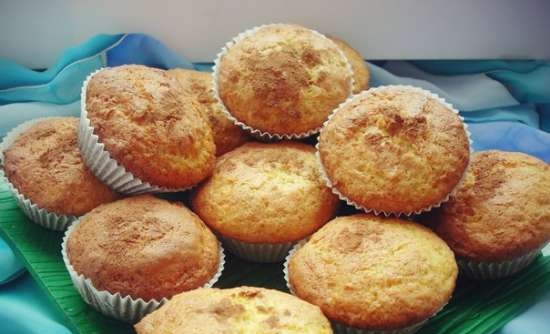 Biscotti alla zucca con albicocche secche e noci