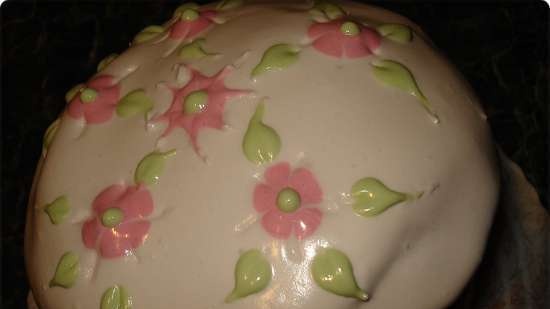 Torta di mandorle su tuorli