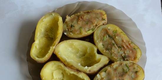 Meitats de patata amb salsa de iogurt picant