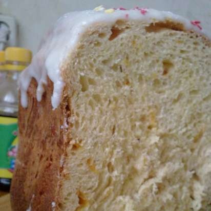 Kulich في صانع الخبز