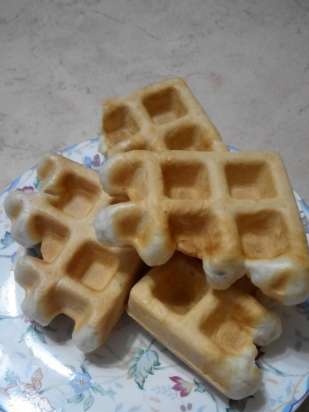 Mga waffle-bagel