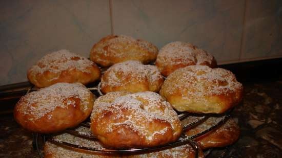 Cottage cheese buns for breakfast