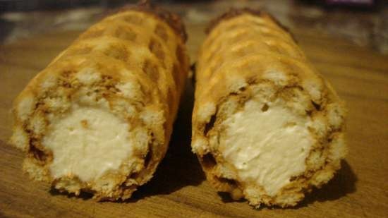 Rotoli di wafer con crema