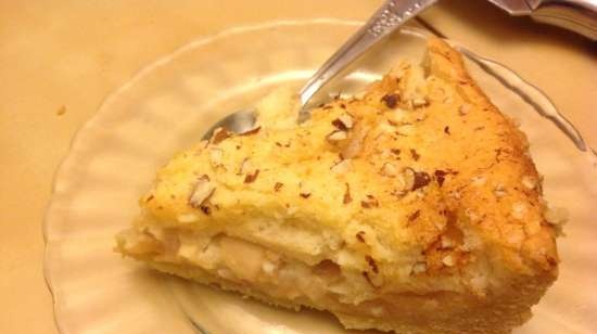 Tarta de manzana con relleno de crema agria