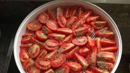 Gedroogde tomaten in olie