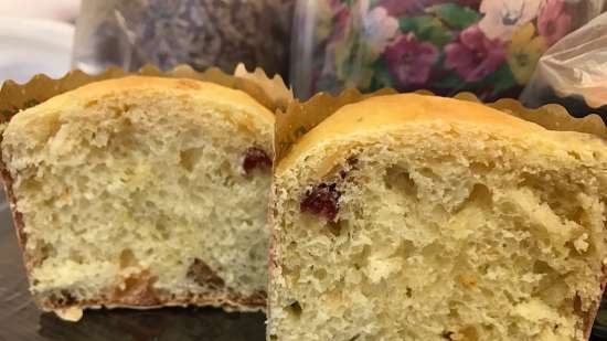 Kulich Tenderness on leaven without yeast