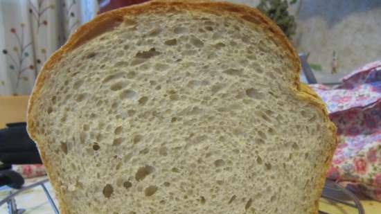 Scarlett-400. Wheat-rye bread with seeds in a bread maker