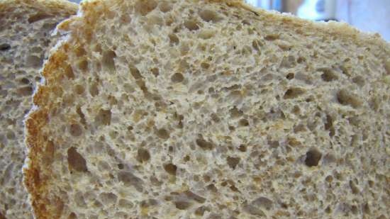 Sourdough na tinapay na may bran