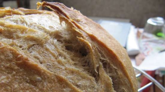 Pane a lievitazione naturale con birra scura