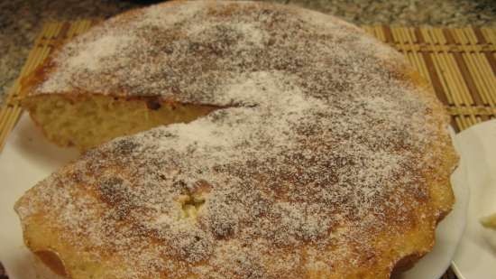 Magdalena con leche condensada (tres minutos) en una multicocina Panasonic y en un horno milagroso.