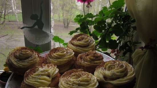 Cupcakes White Roses (Tiramisu lasa)